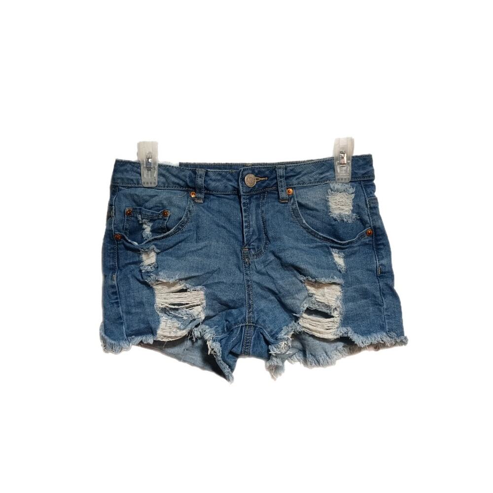 Almost Famous Women's Shorts Size 4